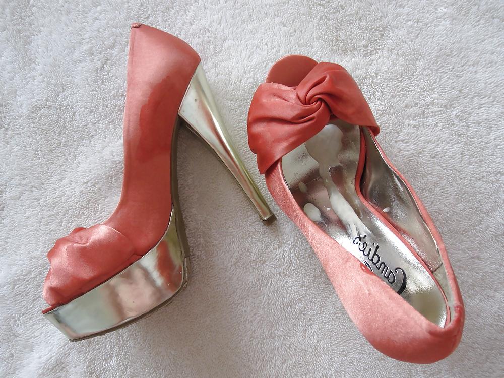 13P Orange & Gold Heels Cummed 3