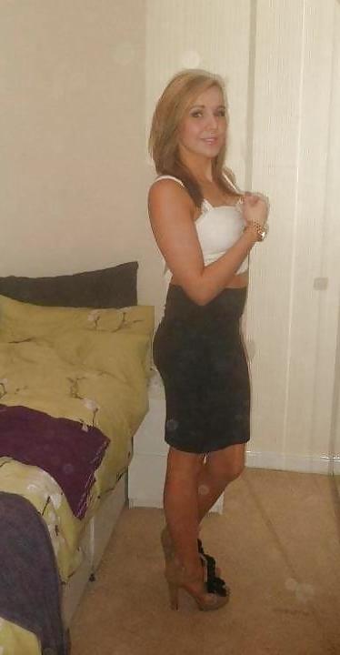 20P British chav horny slags 