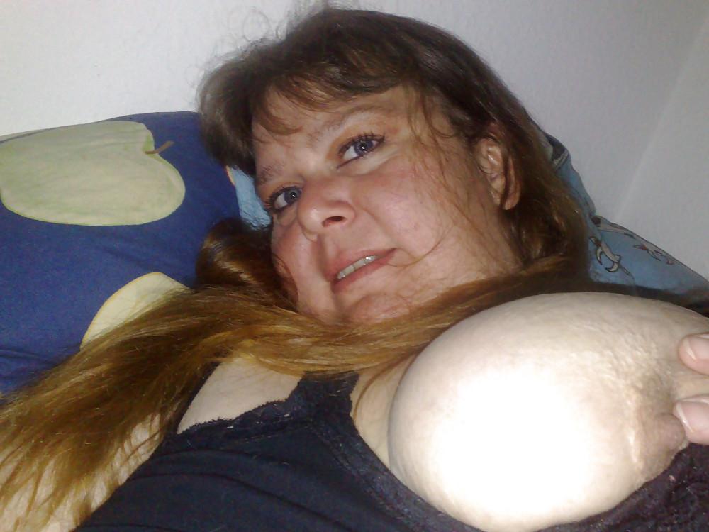 9P Mega Tit BBW Mom