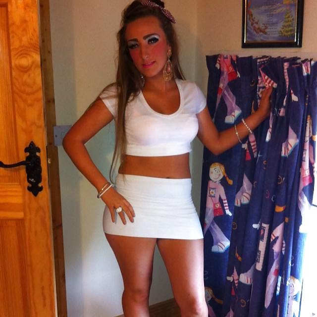 10P Filthy British slags! part 15