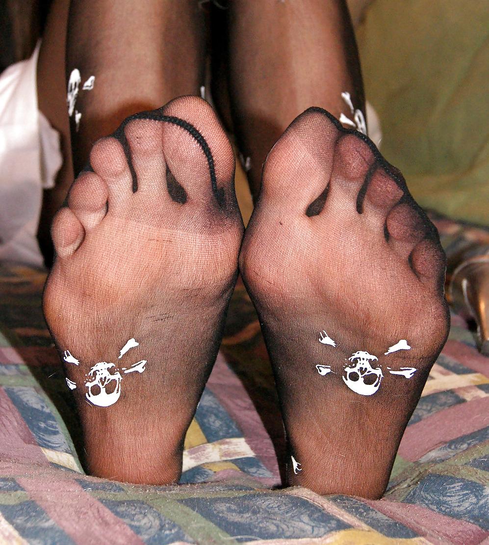 25P Feet in hose 9 (by tm)