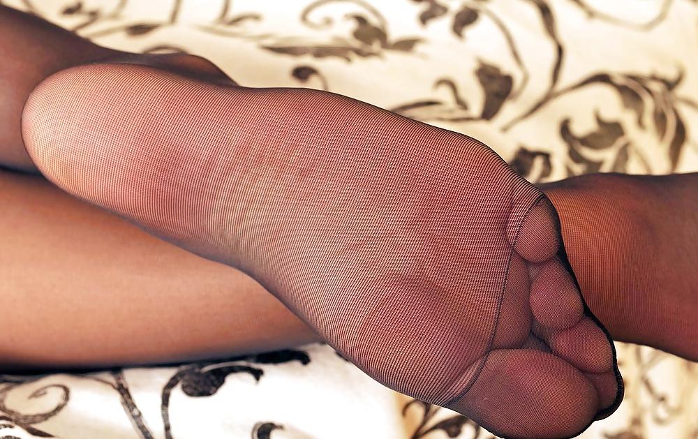 25P Feet in hose 9 (by tm)