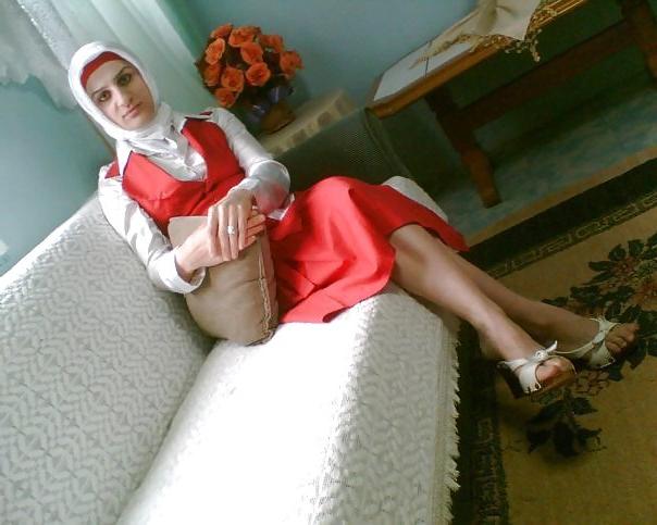 16P Turbanli turkish frau
