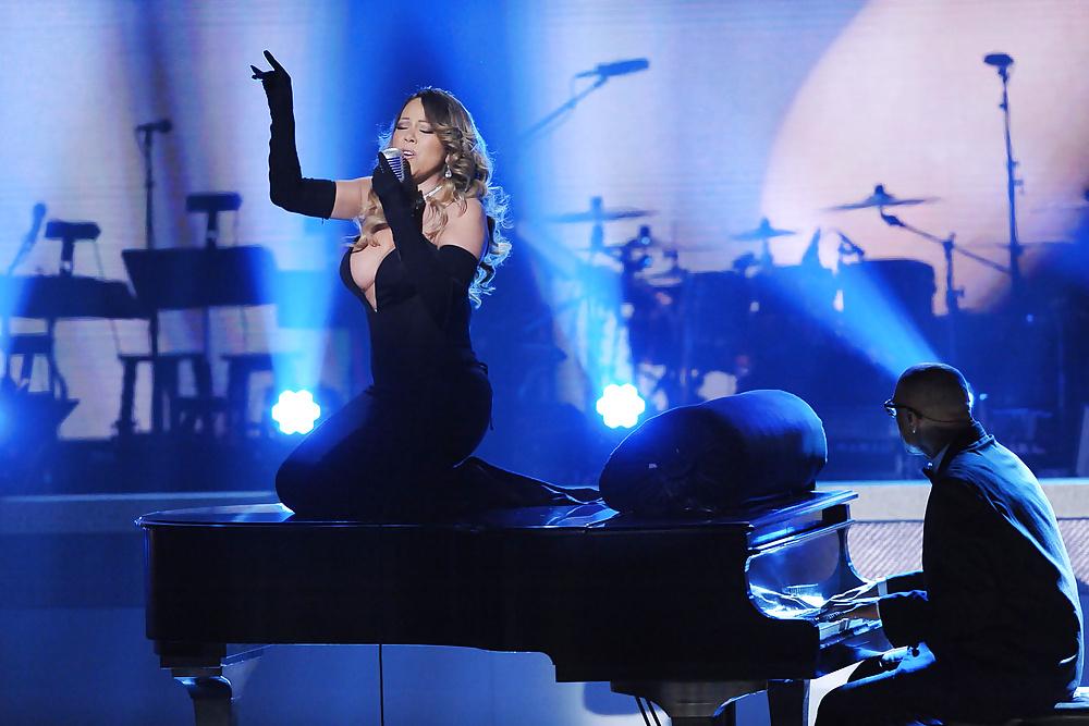 18P Mariah Carey Sexy Black Dress Huge Cleavage 