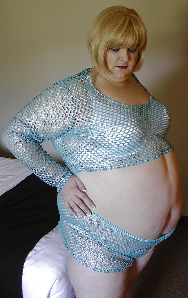 25P Maki - BBW Sissy TV CD - Blue Fishnet