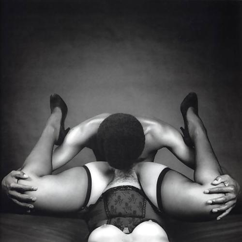 25P More classic female form in B&W