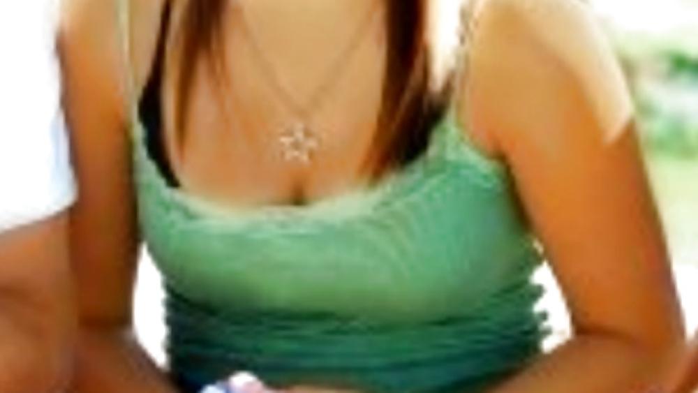 18P My Cleavage 