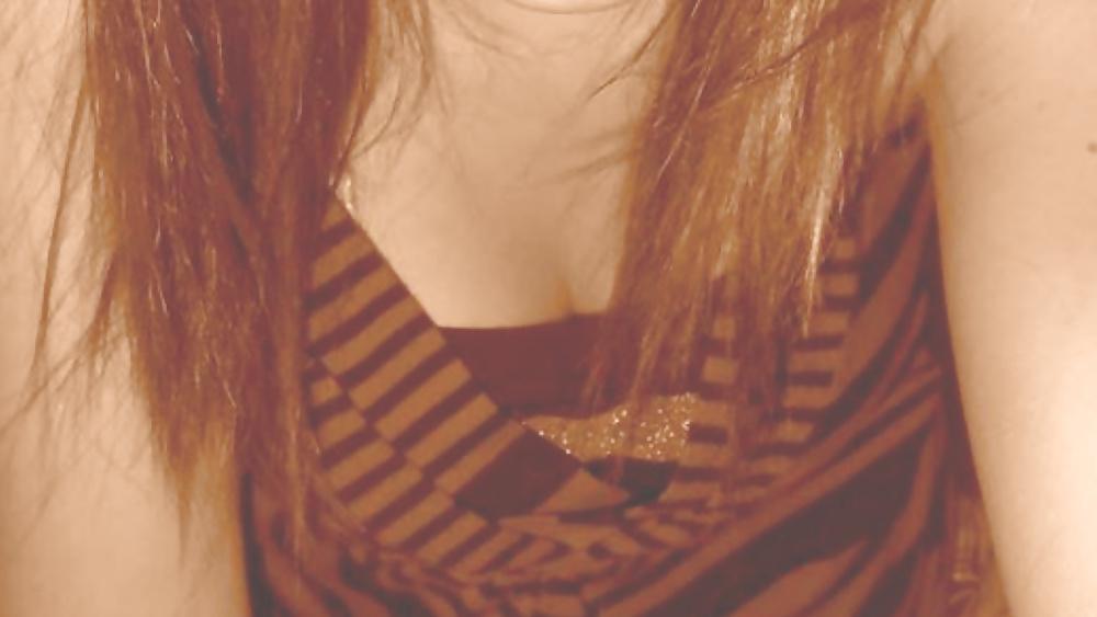 18P My Cleavage 