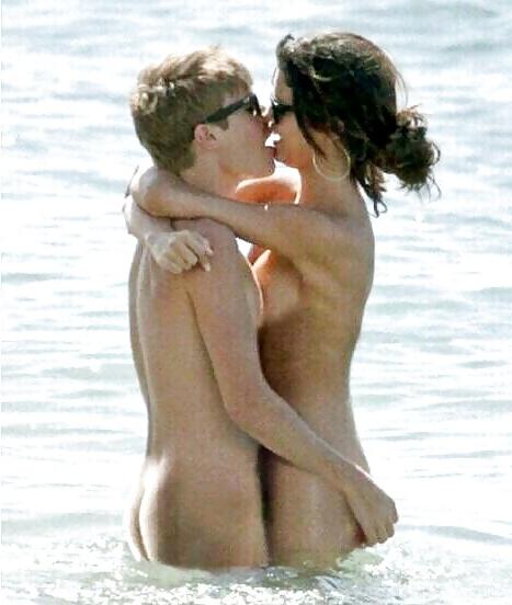 25P Celebs, Posh and Rich 2