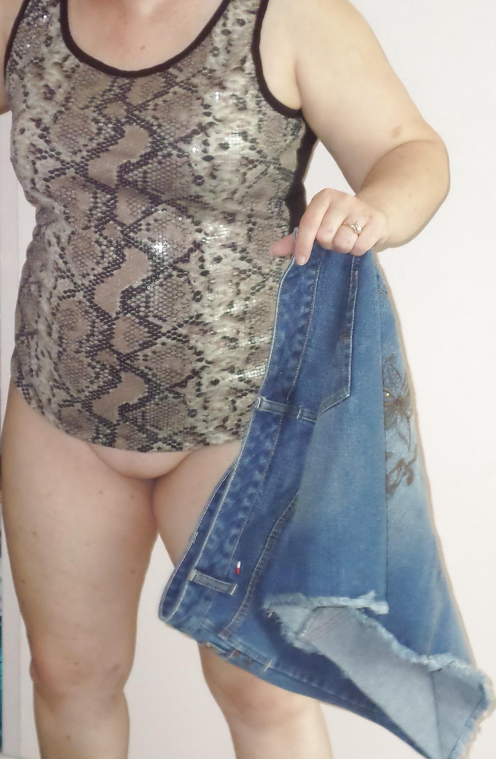 9P Getting Dressed:Skirt or Dress? But Never Any Panties!!
