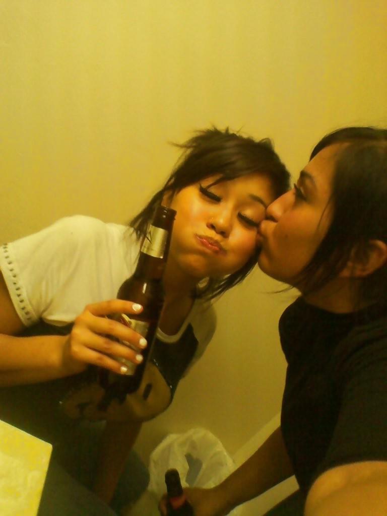 25P Very Sexy Asian Lesbians