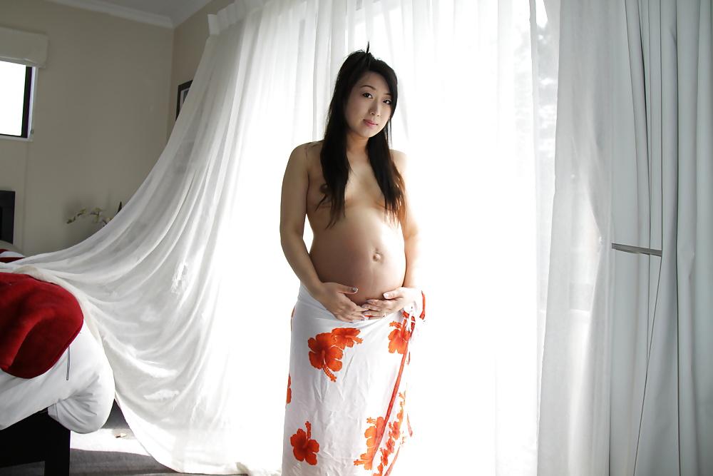 8P Pregnant Asian Wife