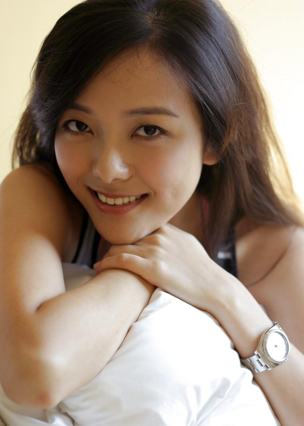 20P Asian Non Nude HD 2