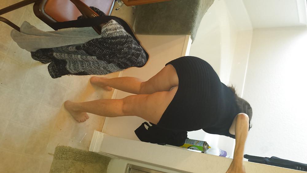 18P Flashing pussy in public