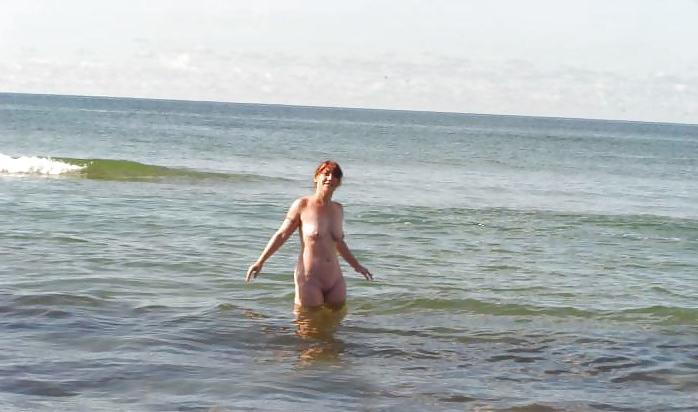 15P Shower after visiting a nudist beach