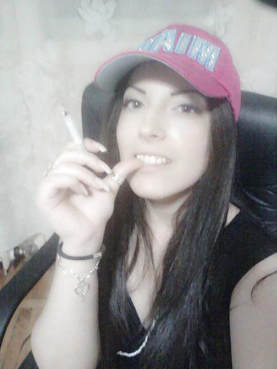25P Smoking fetish and sexy nails mix