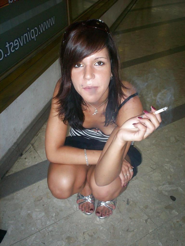 25P Smoking fetish and sexy nails mix