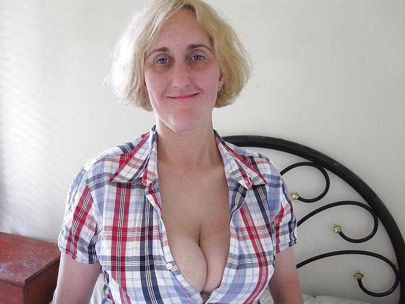 20P Her Cleavage Is A Good Place For Kisses