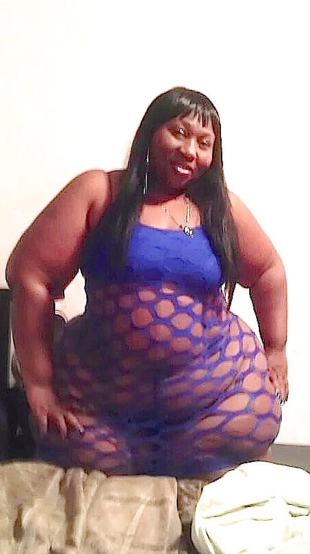25P BBW Adult Entertainer #21 Hot Chocolate