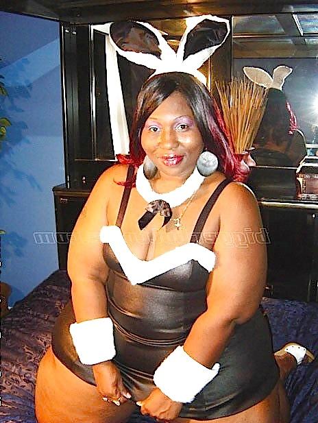25P BBW Adult Entertainer #21 Hot Chocolate