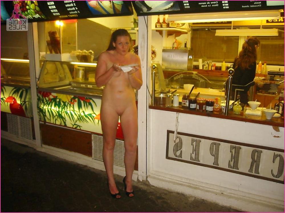 24P Wife in public