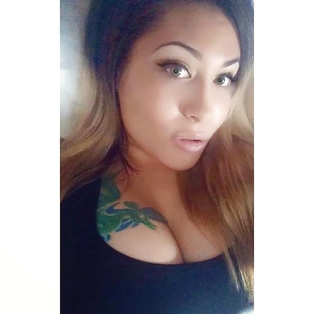 6P Wunderschöne Latina-Milf