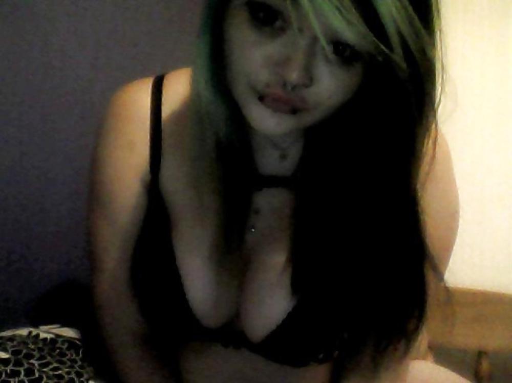 25P Big Natural Silicone-free Boobs! (Asian BBW Teen)