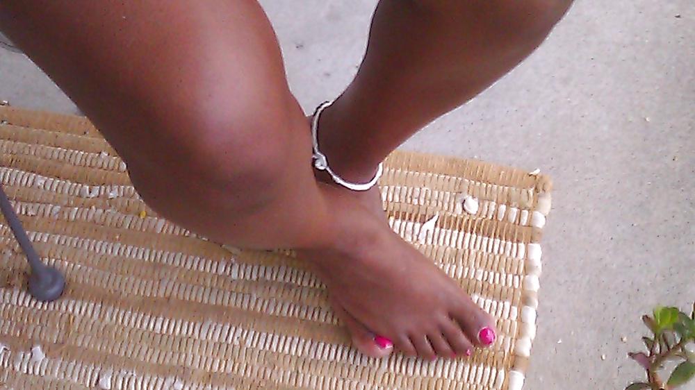 25P My Ex Black Whore's Bare Feet