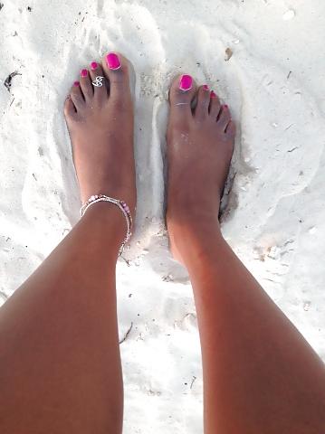 25P My Ex Black Whore's Bare Feet