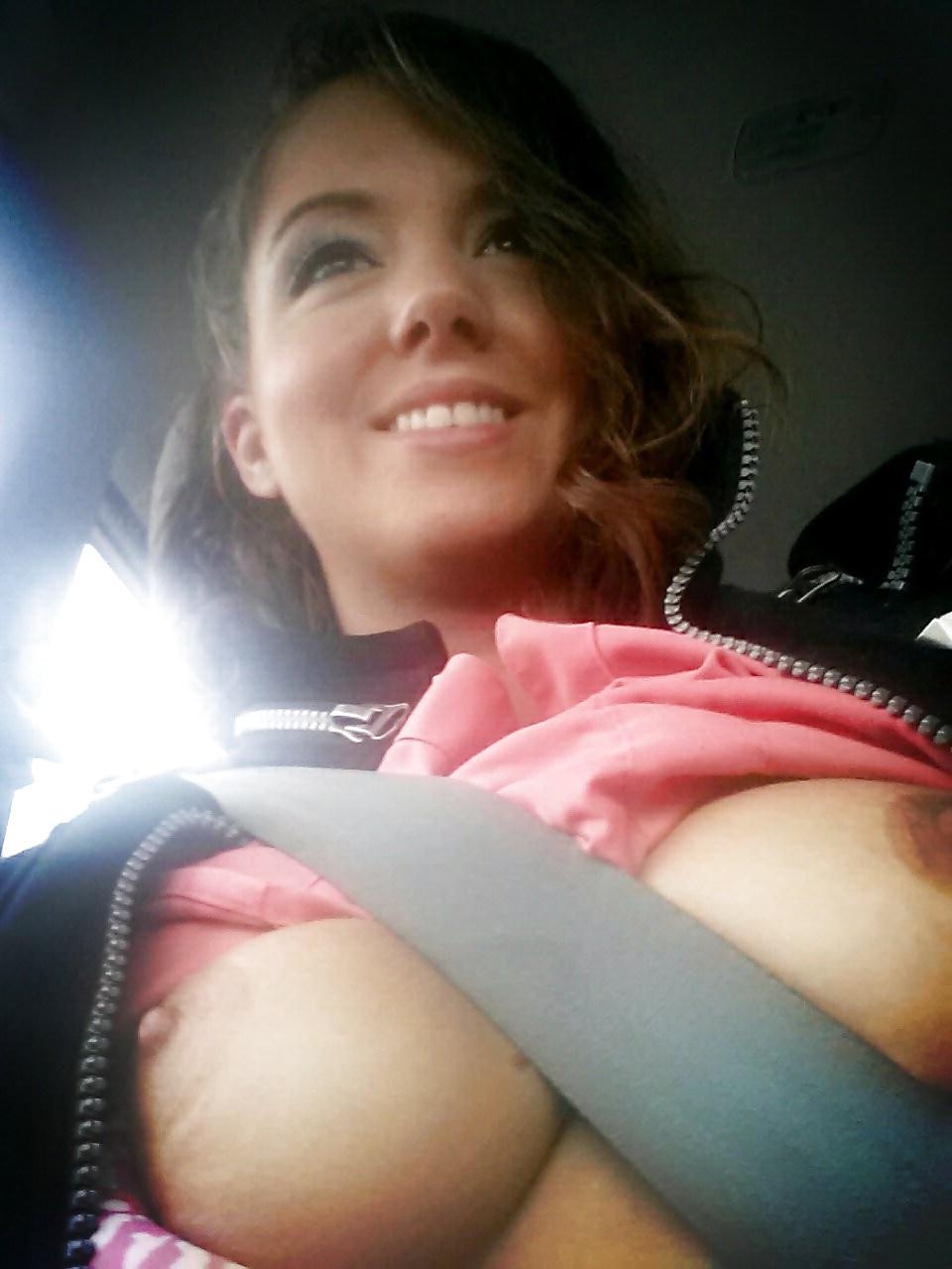 25P Nude in public 270614