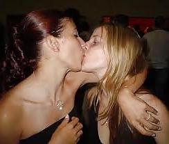 25P Girls kissing girls I love to watch