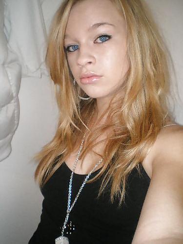25P Vulgar Faces 4 - Give them dirty comments!