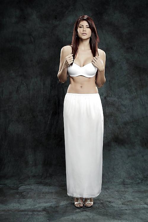 25P Bras and Half-Slips 8
