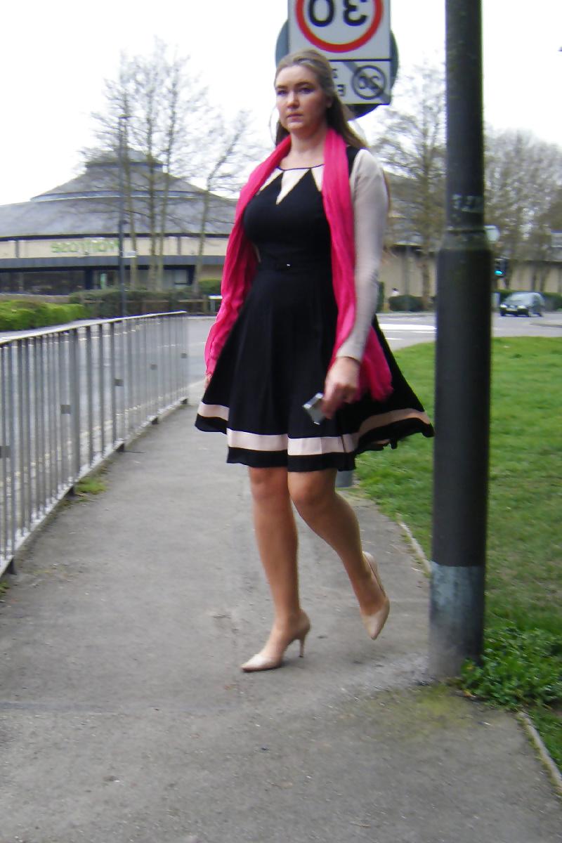5P British Chubby in Heels