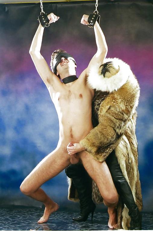 25P Vanessa in Furs & Femdom