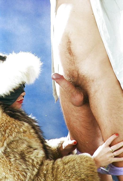 25P Vanessa in Furs & Femdom