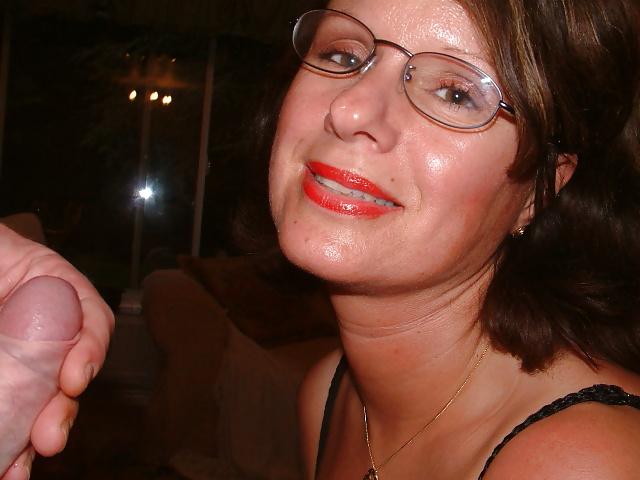 8P Naughty Aunt