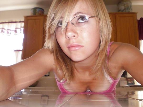25P Nerdy Girls