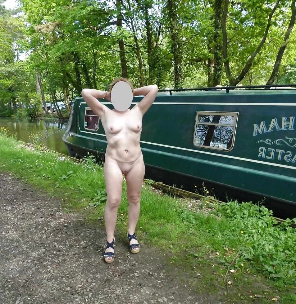 20P Likes to undress in public