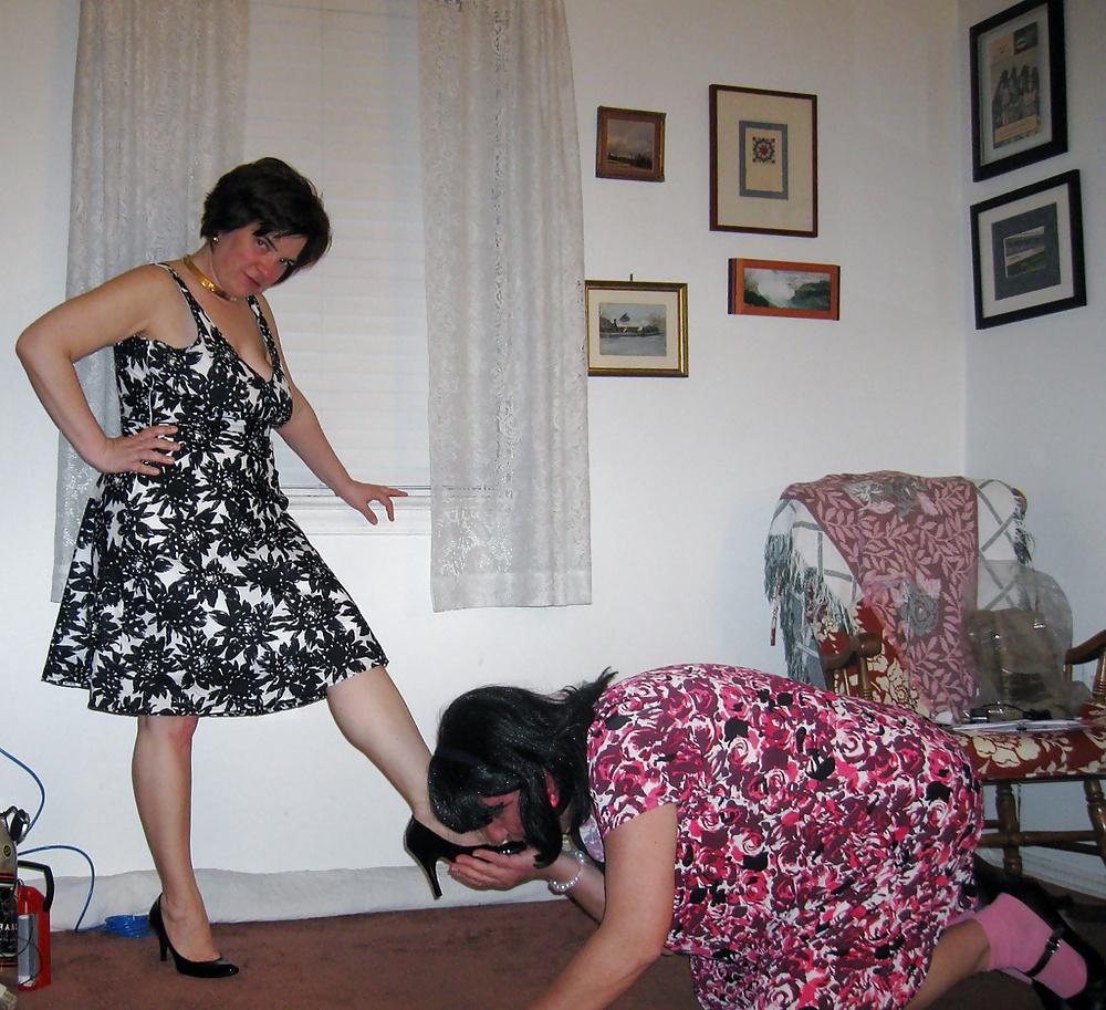 16P Ms Terry femdom wife of a sissy