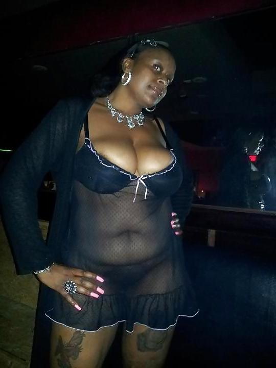 25P ALL KINDS OF BLACK MATURES PT.70