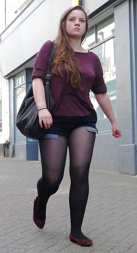 17P British Tights 