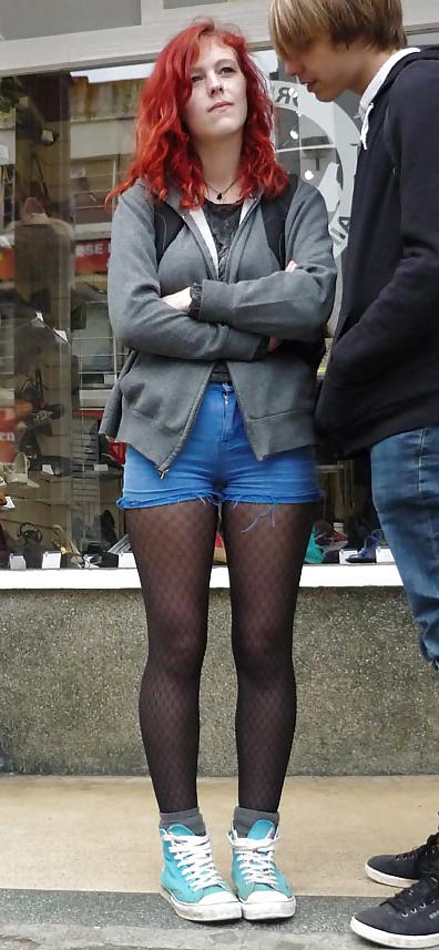 17P British Tights 