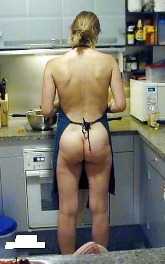 4P Ex-lover in kitchen