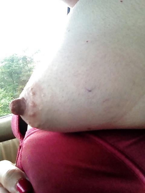 11P Driving topless to give the girls some fresh air