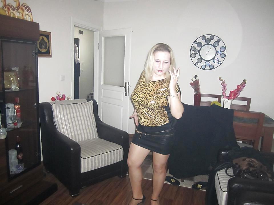 11P Turkish sexy Lady