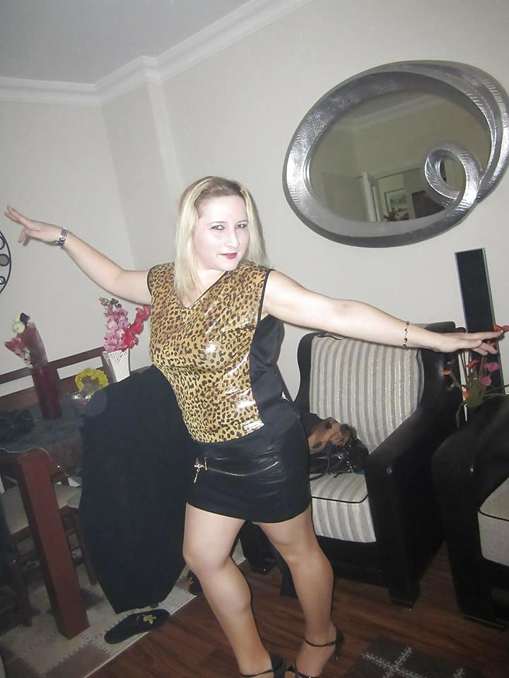 11P Turkish sexy Lady