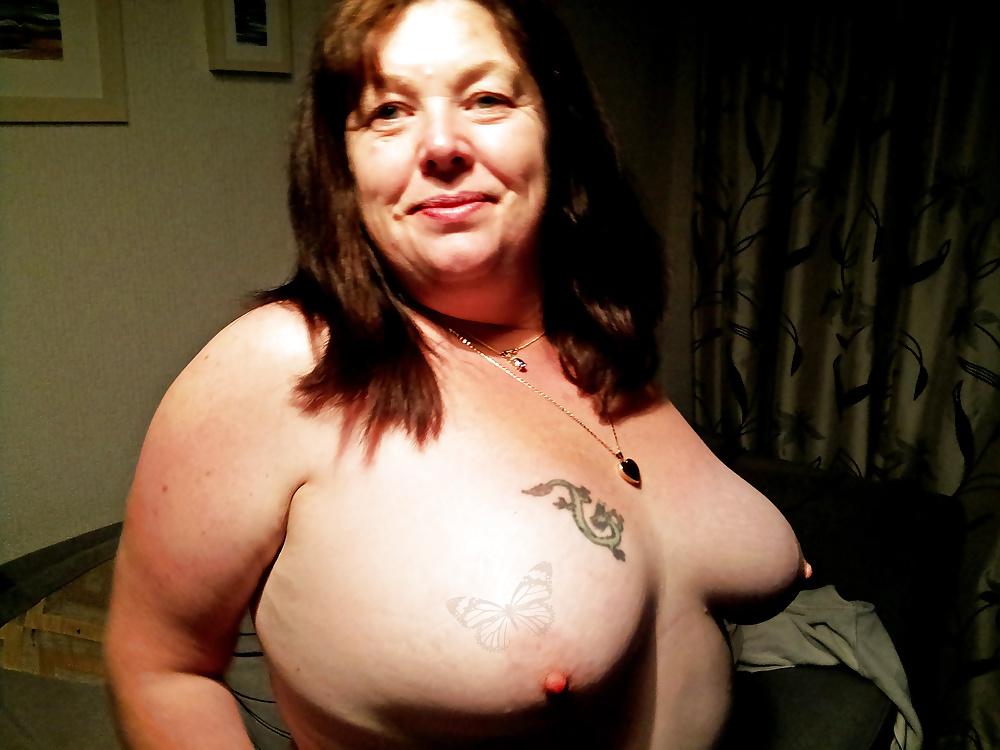 25P Gorgeous BBW! (Mature Edition)