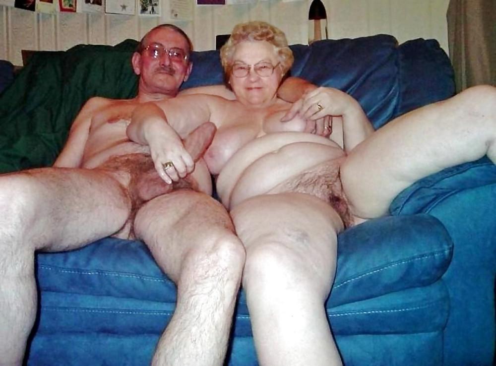 25P Grandpa & Grandma Nudes