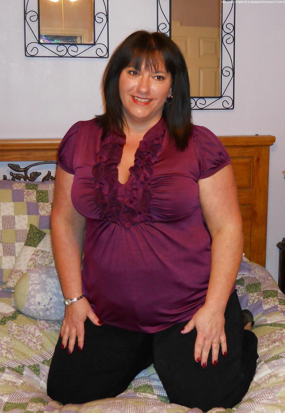 25P Tanned mature bbw